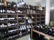 vinoteca-upiaj-rinki-en-merlo-zona-oeste-bs-as-argentina-2.jpg