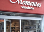 Vinoteca Momentos