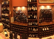 la-vinoteca-de-don-aldo-vinotecas-en-recoleta-02.jpg