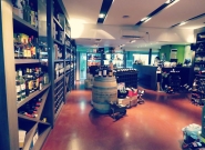 vino-por-mi-vinoteca-en-retiro-capital-federal-argentina-2.jpg