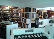 el-lagar-wine-shop-vinoteca-en-neuquen-argentina-2.jpg