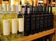 ideal-vinoteca-2.jpg