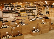 beltramos-wines-spirits-wine-strore-california-united-states-of-america-3.jpg