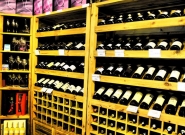 90-wine-shop-wine-store-hong-kong-3.jpg