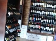 el-rincon-del-sommelier-vinoteca-mataderos-argentina-4.jpg