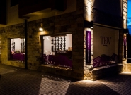 Tiempos De Vendimia, Tienda de Vinos
