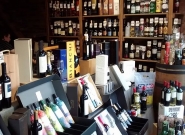 delicatessen-vinoteca-en-rafaela-santa-fe-argentina-3.jpg