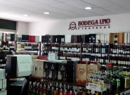 bodega-uno-vinotecas-rosario-santa-fe-argentina-2.jpg