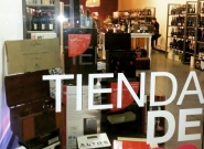 Lo de granado, Tiendas de Vinos