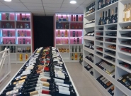 fondo-blanco-vinoteca-licoreria-en-tandil-buenos-aires-2.jpg
