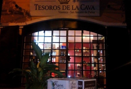 tesoros-de-la-cava-vinoteca-en-san-antonio-de-padua-zona-oeste-1.jpg