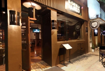 el-club-de-la-milanesa-restaurante-las-ca-itas-1.jpg