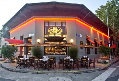 la-robla-restaurante-bar-palermo-1.jpg