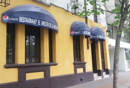 el-meson-de-la-negra-restaurante-santiago-de-chile-1.jpg