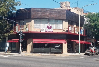 el-rincon-del-sommelier-vinoteca-mataderos-argentina-1.jpg