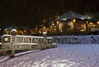 el-patacon-restaurante-argentino-bariloche-patagonia-argentina-1.jpg