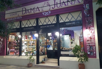 dama-juana-vinoteca-en-gral-belgrano-argentina-1.jpg